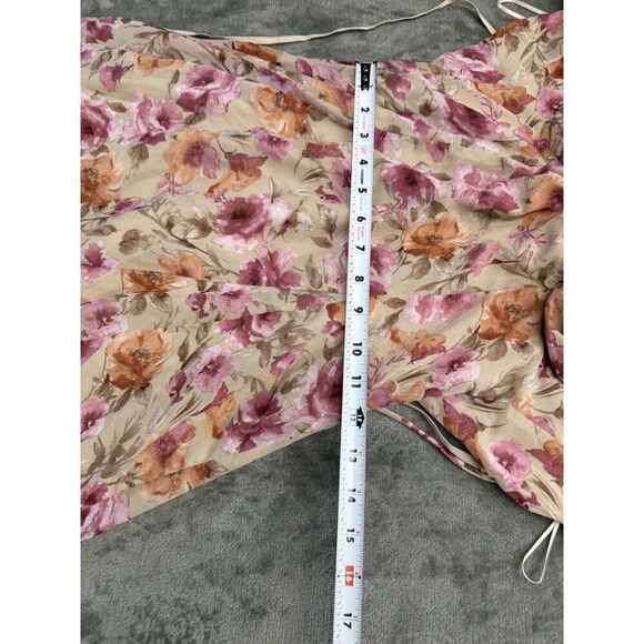 NWOT Sunday Soho Floral Boho Mini Dress with Open Back & Puff Sleeves sz S - Picture 12 of 15